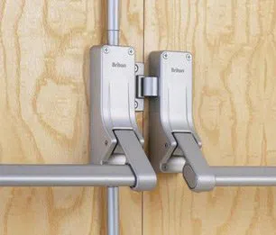 Town Center Locksmith Shop Glendale Heights, IL 630-343-9962 Town Center Locksmith Shop Glendale Heights, IL 630-343-9962 - 8-Push-Bars